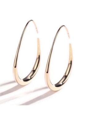 New! Goldie Tear Drop Earrings (3039) NWOT